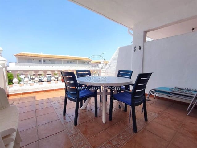 Apartment for sale in Los Cristianos, Arona with pool - € 250,000 (Ref: 9047262)