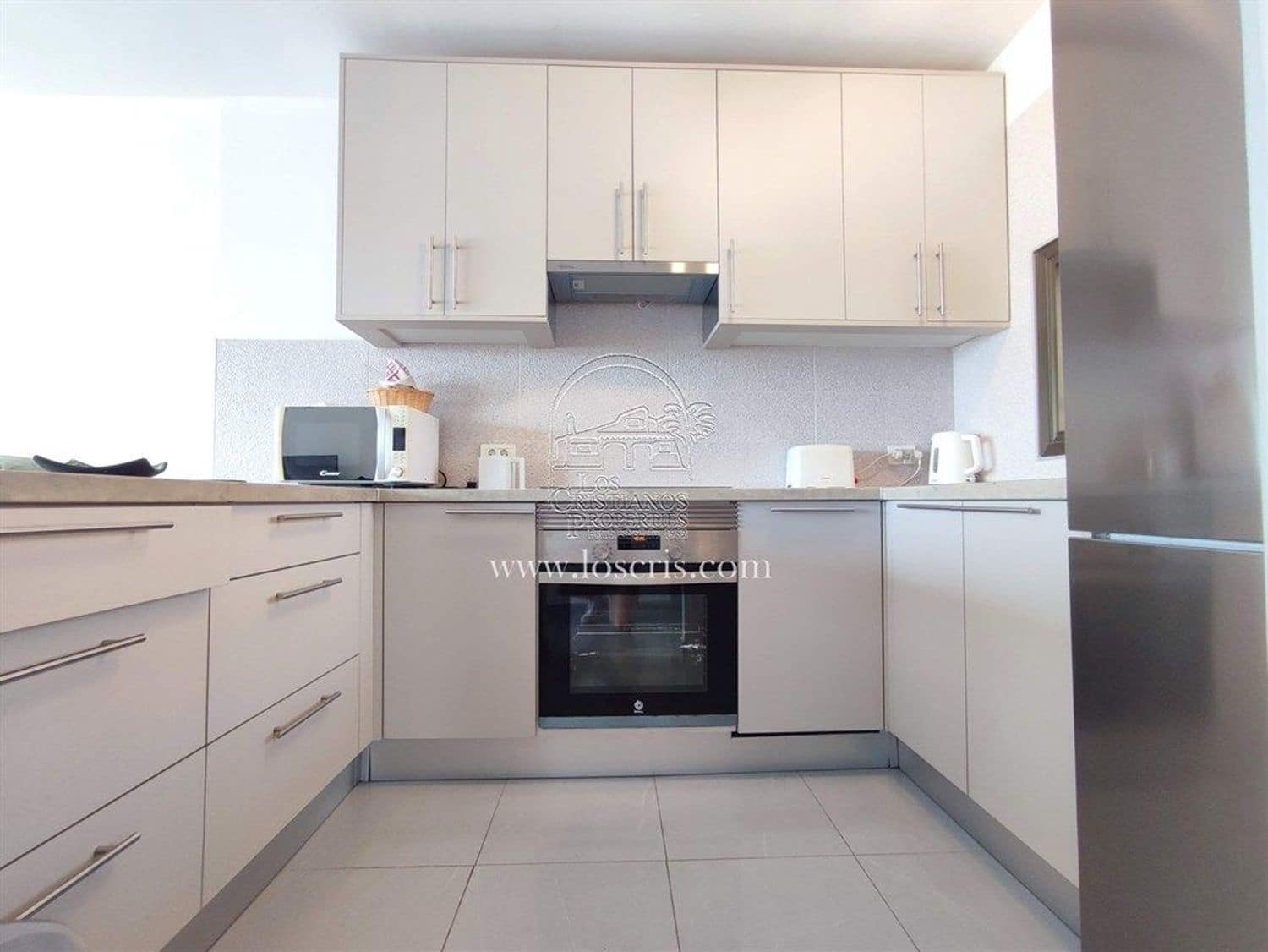 2 soverom Leilighet til salgs i Los Cristianos med garasje - € 375 000 (Ref: 9047263)