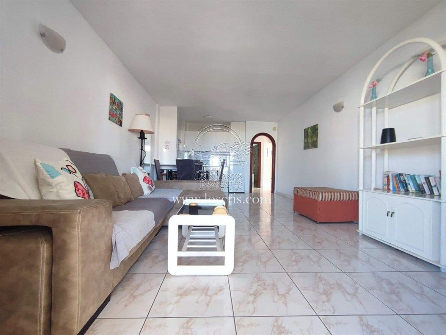 1 makuuhuone Huoneisto myytävänä paikassa Los Cristianos mukana uima-altaan 
autotalli - 325 000 € (Ref: 9095045)