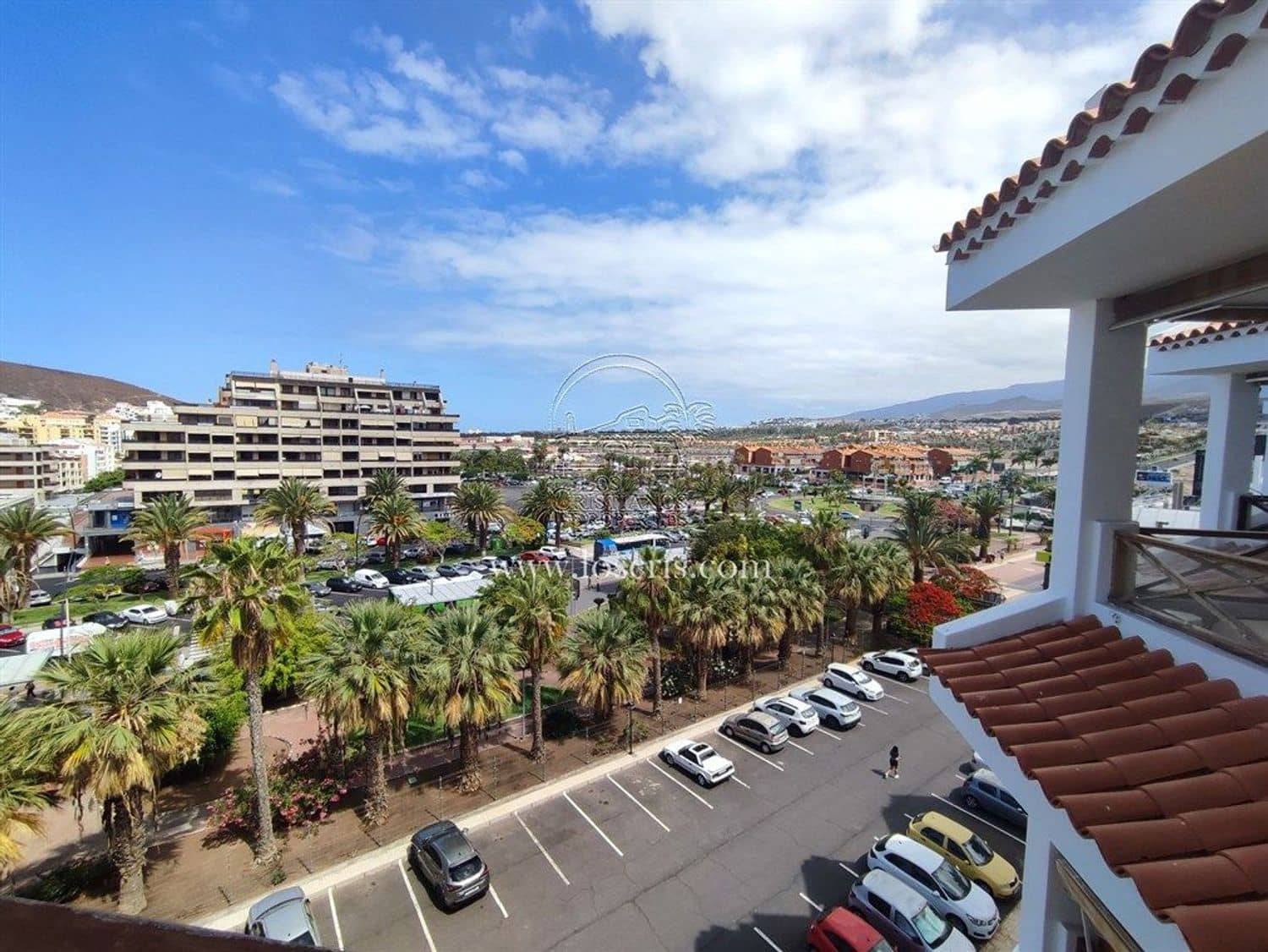 1 makuuhuone Huoneisto myytävänä paikassa Los Cristianos mukana uima-altaan 
autotalli - 325 000 € (Ref: 9095045)