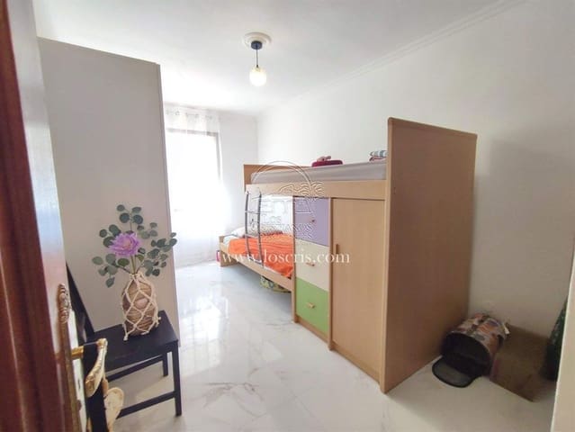 Apartamento de 2 habitaciones en Los Cristianos, Arona en venta con garaje - 380.000 € (Ref: 9095046)