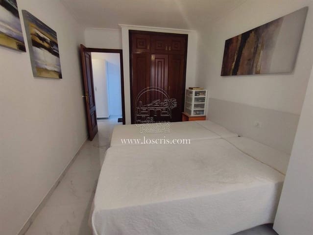 Apartamento de 2 habitaciones en Los Cristianos, Arona en venta con garaje - 380.000 € (Ref: 9095046)