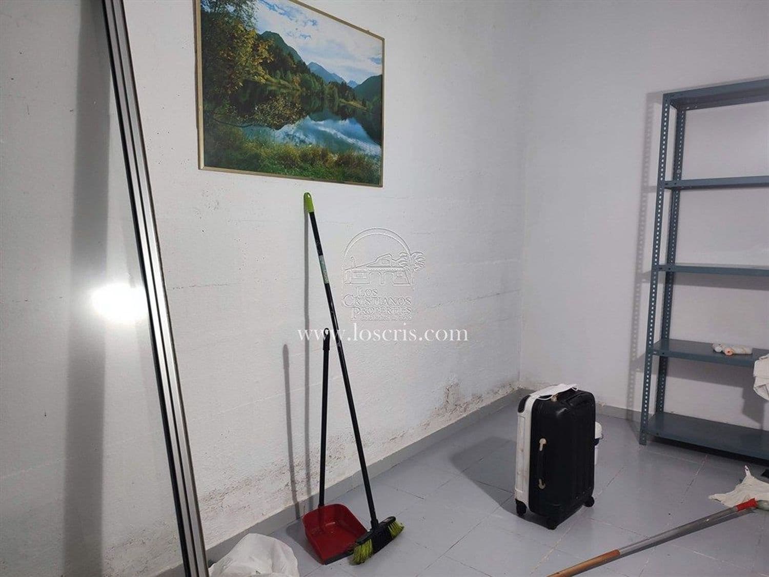 3 bedroom Apartment for sale in Arona with pool garage - € 290,500 (Ref: 9115658)