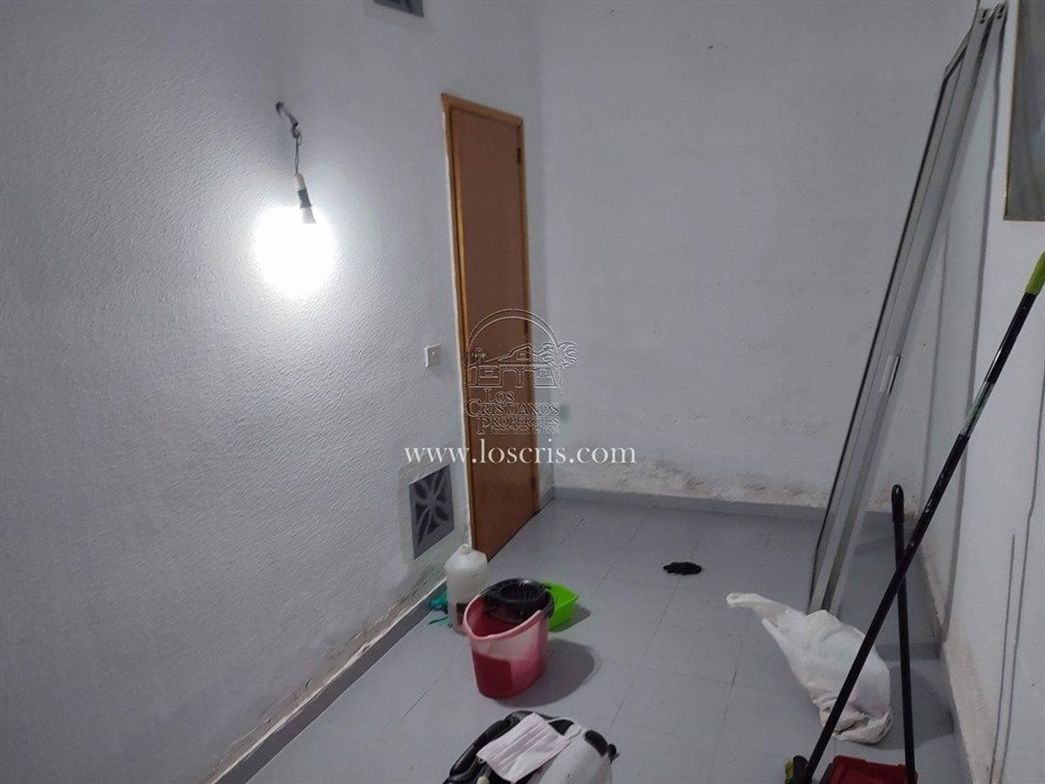 3 bedroom Apartment for sale in Arona with pool garage - € 290,500 (Ref: 9115658)