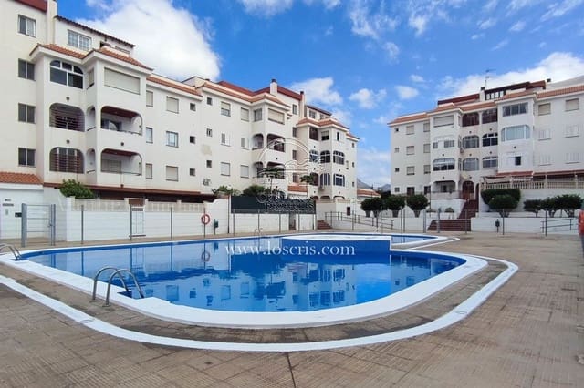 Apartamento de 3 habitaciones en Arona en venta con piscina garaje - 290.500 € (Ref: 9115658)