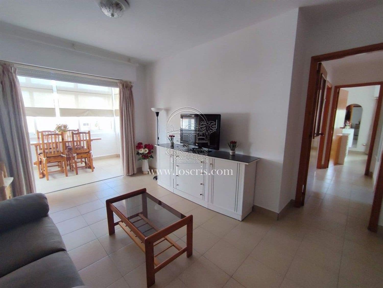 3 bedroom Apartment for sale in Arona with pool garage - € 290,500 (Ref: 9115658)