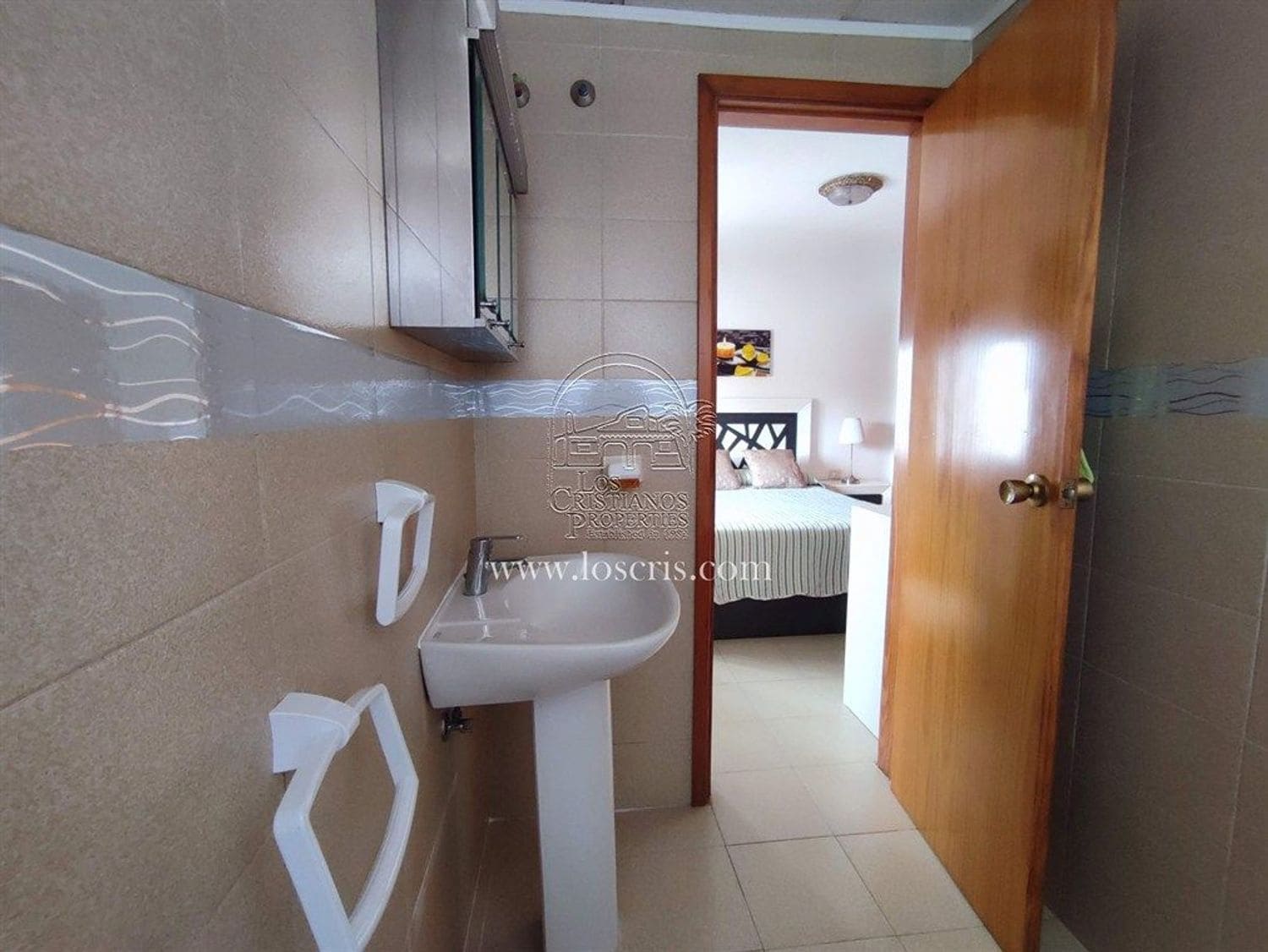 3 bedroom Apartment for sale in Arona with pool garage - € 290,500 (Ref: 9115658)