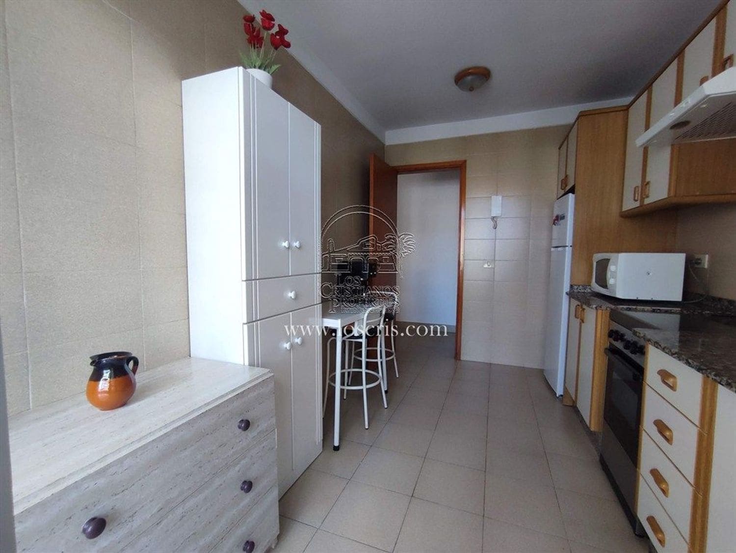3 bedroom Apartment for sale in Arona with pool garage - € 290,500 (Ref: 9115658)