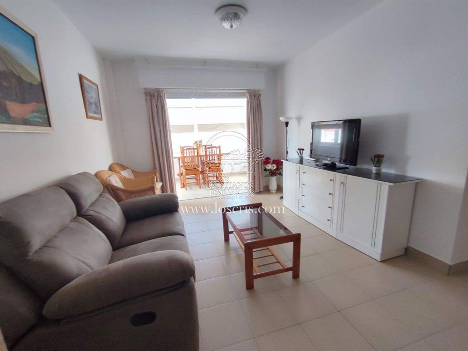3 bedroom Apartment for sale in Arona with pool garage - € 290,500 (Ref: 9115658)