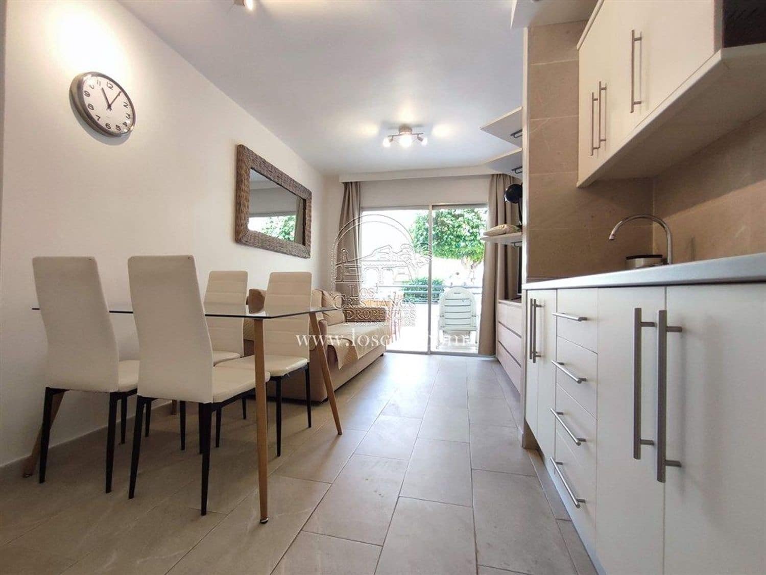 1 soveværelse Lejlighed til salg i Costa Adeje med swimmingpool garage - € 227.500 (Ref: 9235897)