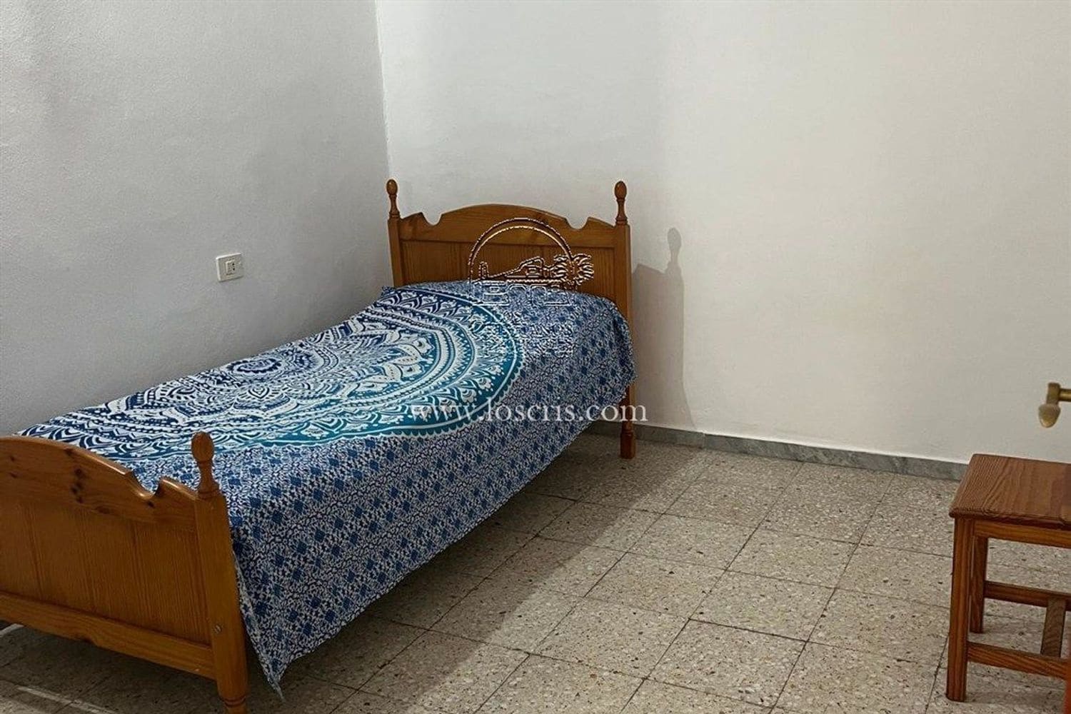 Comercial para venda em Guia de Isora - 575 000 € (Ref: 9263995)