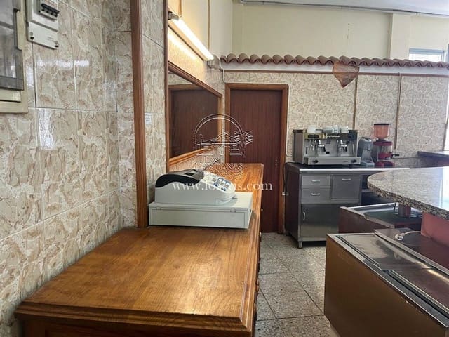 Comercial para venda em Guía de Isora - 575 000 € (Ref: 9263995)