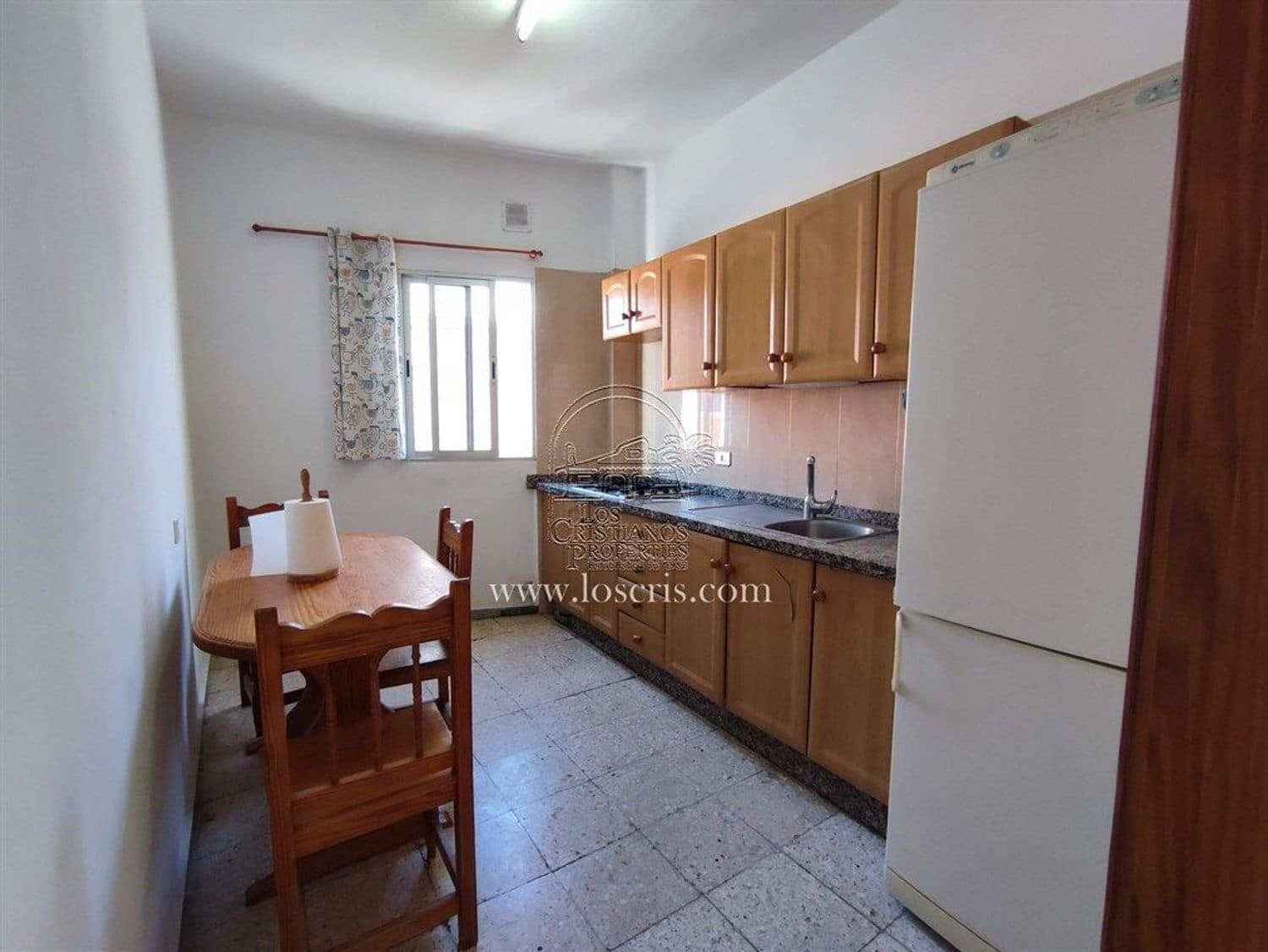 Commerciale in vendita in Guia de Isora - 568.000 € (Rif: 9263995)