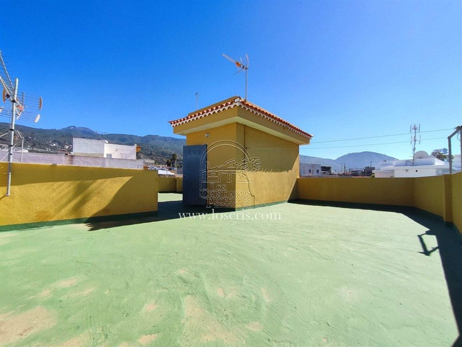 Commerciale in vendita in Guia de Isora - 568.000 € (Rif: 9263995)