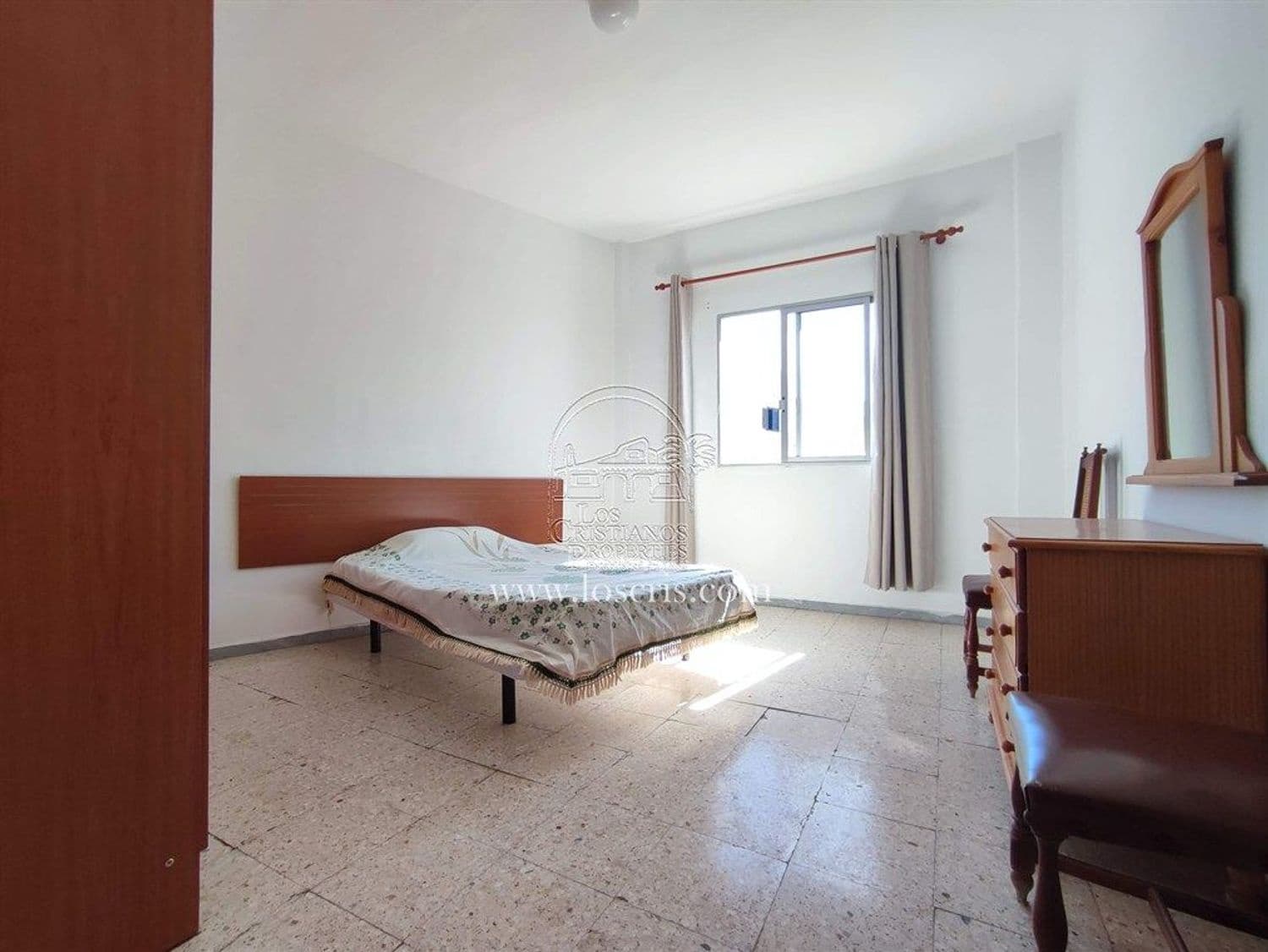 Commerciale in vendita in Guia de Isora - 568.000 € (Rif: 9263995)