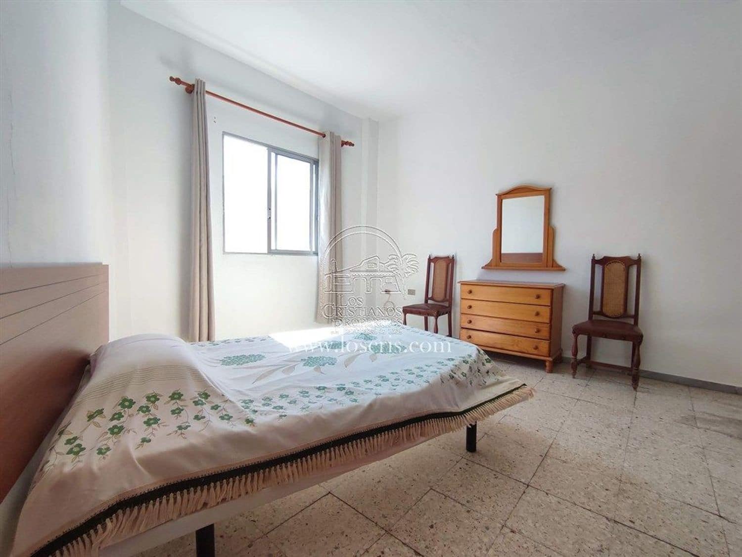 Commerciale in vendita in Guia de Isora - 568.000 € (Rif: 9263995)