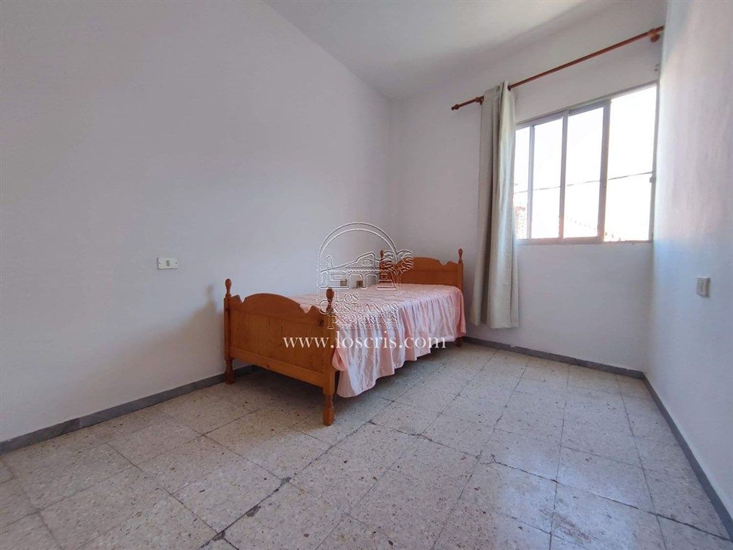 Commerciale in vendita in Guia de Isora - 568.000 € (Rif: 9263995)