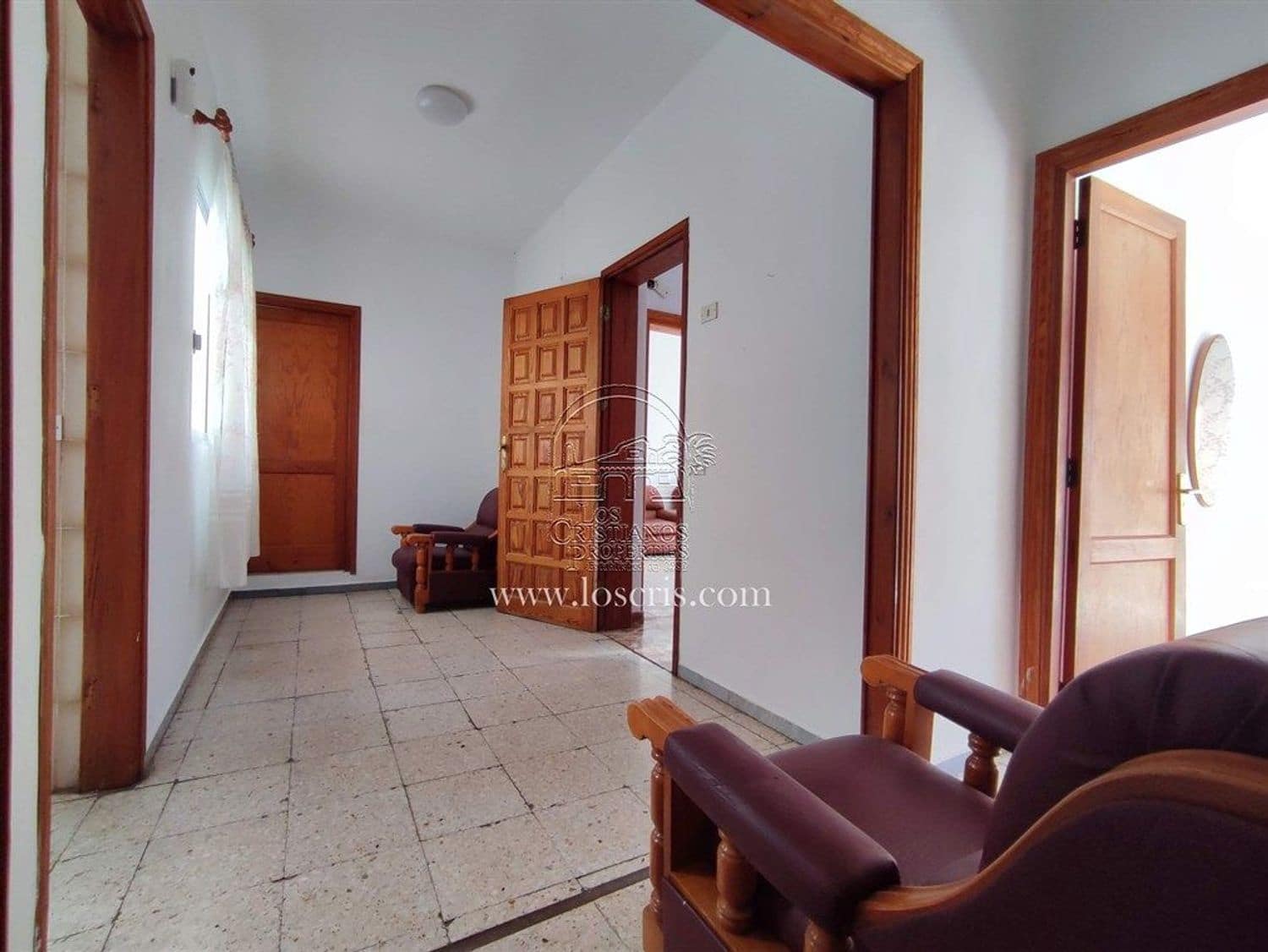 Commerciale in vendita in Guia de Isora - 568.000 € (Rif: 9263995)