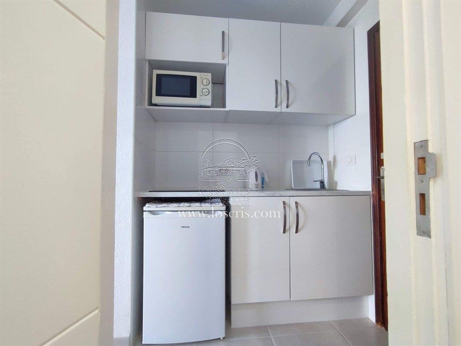 Apartment zu verkaufen in Los Cristianos mit Pool Garage - 275.000 € (Ref: 9308217)