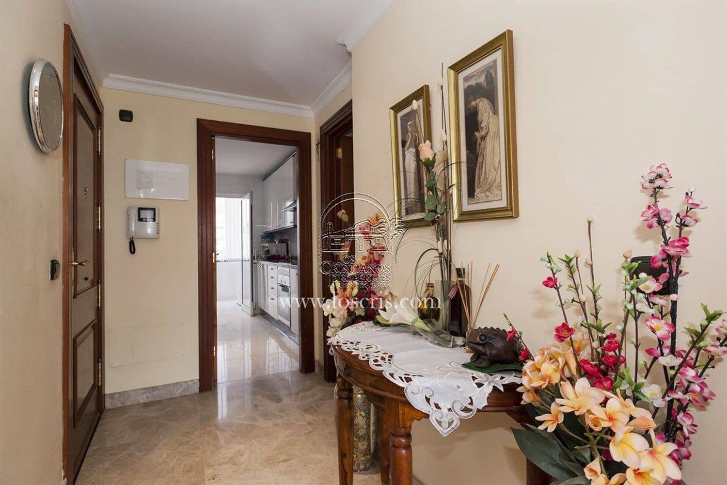 3 soverom Leilighet til salgs i Los Cristianos med svømmebasseng garasje - € 625 000 (Ref: 9308218)