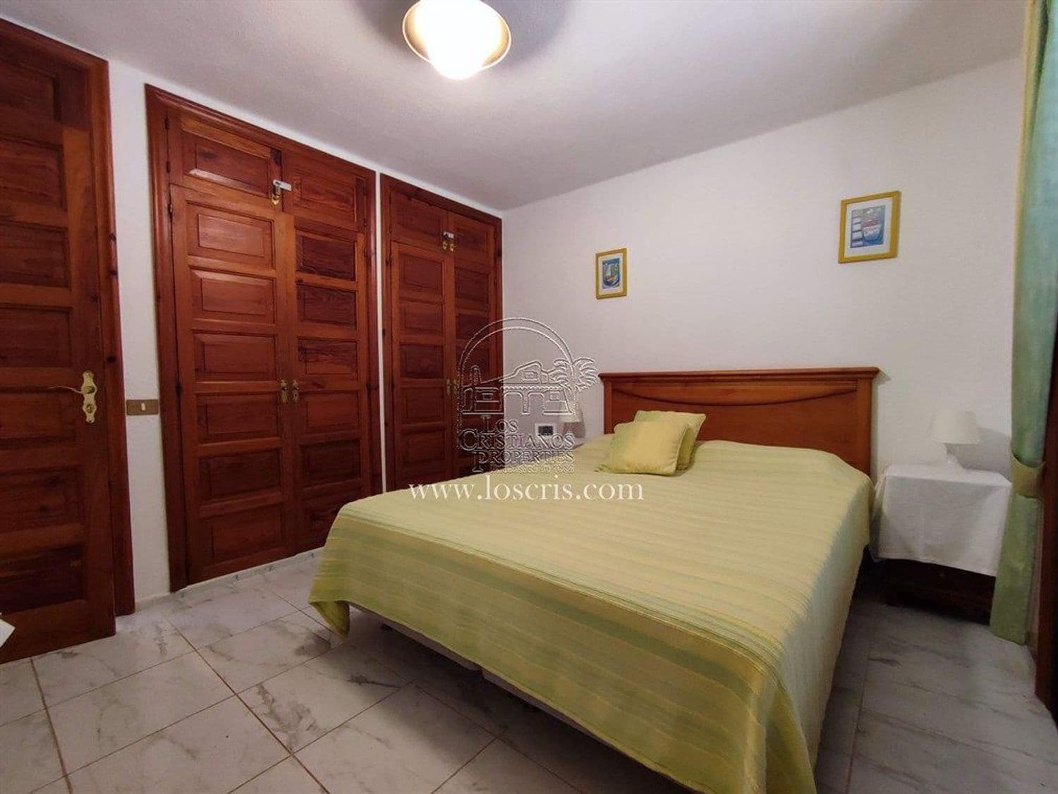 2 soveværelse Lejlighed til salg i Playa de las Americas med swimmingpool garage - € 495.000 (Ref: 9310199)