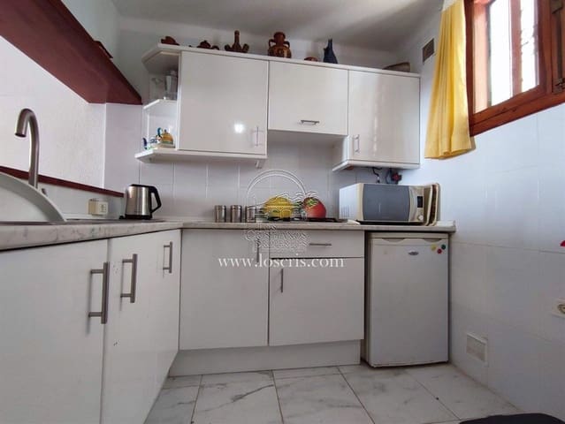 2 sypialnia Apartament na sprzedaż w Playa de las Americas, Arona z basenem garażem - 495 000 € (Ref: 9310199)