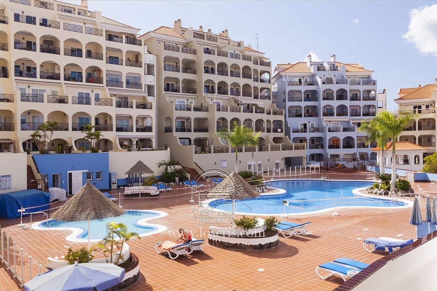 Apartamento de 1 habitación en Los Cristianos en venta con piscina garaje - 315.000 € (Ref: 9310200)