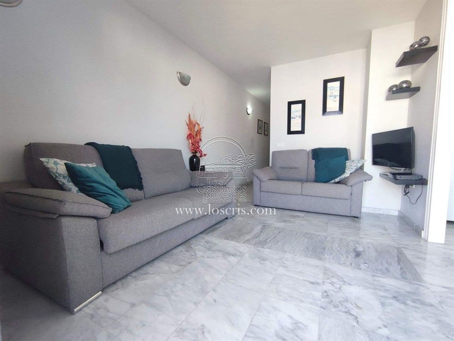 Apartamento de 1 habitación en Los Cristianos en venta con piscina garaje - 315.000 € (Ref: 9310200)