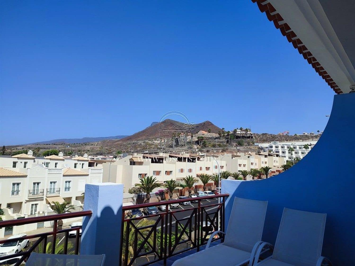 Apartamento de 1 habitación en Los Cristianos en venta con piscina garaje - 315.000 € (Ref: 9310200)