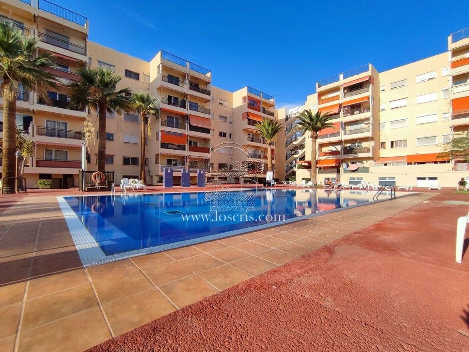 Apartamento de 1 habitación en Los Cristianos en venta con piscina garaje - 295.000 € (Ref: 9371180)