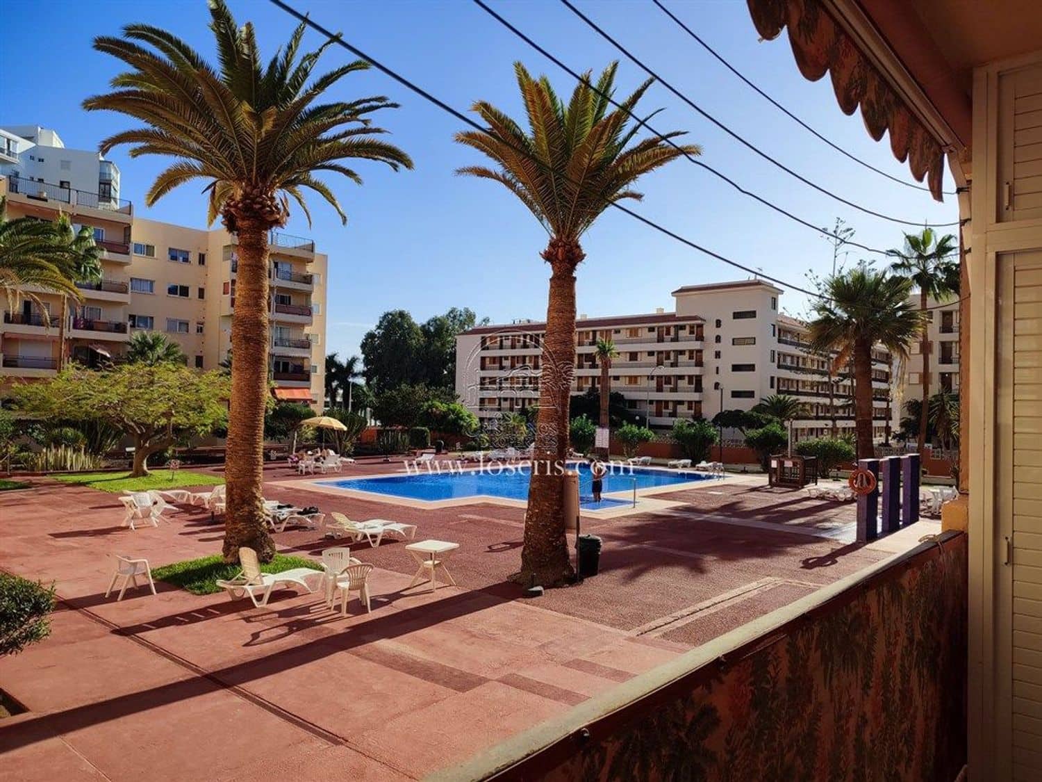 Apartamento de 1 habitación en Los Cristianos en venta con piscina garaje - 295.000 € (Ref: 9371180)