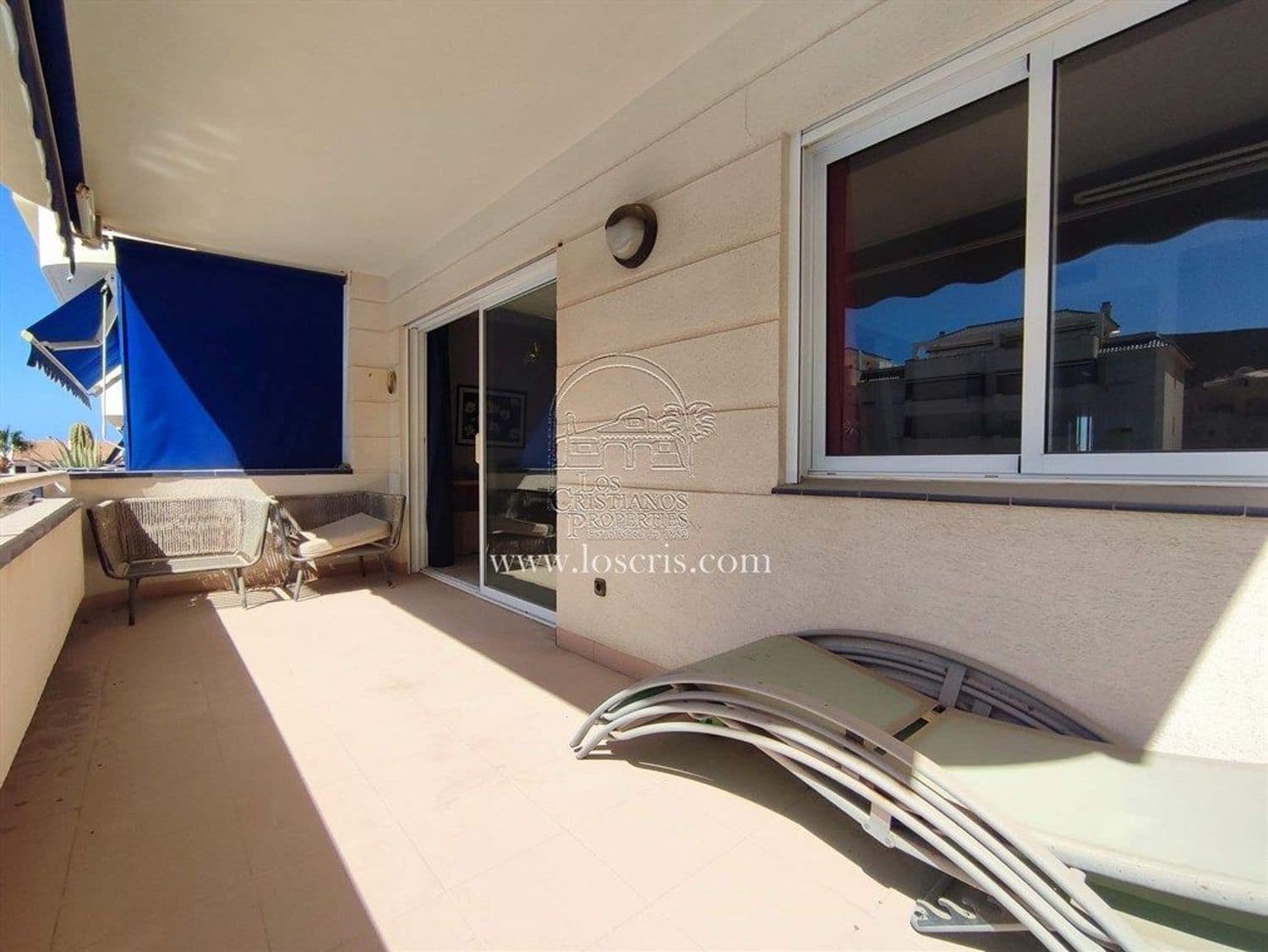 Apartamento de 2 habitaciones en Los Cristianos en venta con piscina garaje - 435.000 € (Ref: 9371181)