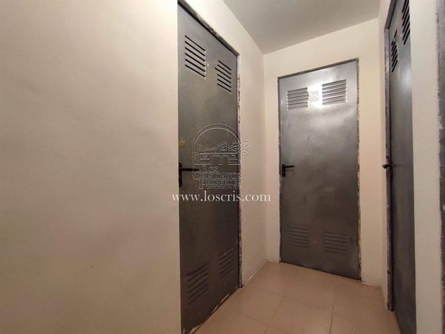 Apartamento de 2 habitaciones en Los Cristianos, Arona en venta con piscina garaje - 435.000 € (Ref: 9371181)