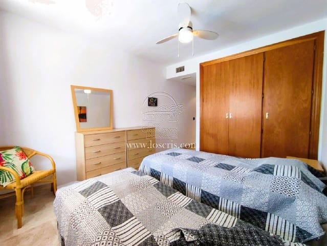 Apartamento de 2 habitaciones en Los Cristianos, Arona en venta con piscina garaje - 435.000 € (Ref: 9371181)