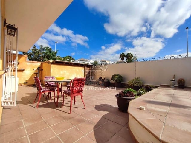 3 soverom Leilighet til salgs i Los Cristianos, Arona med svømmebasseng garasje - € 495 000 (Ref: 9371182)