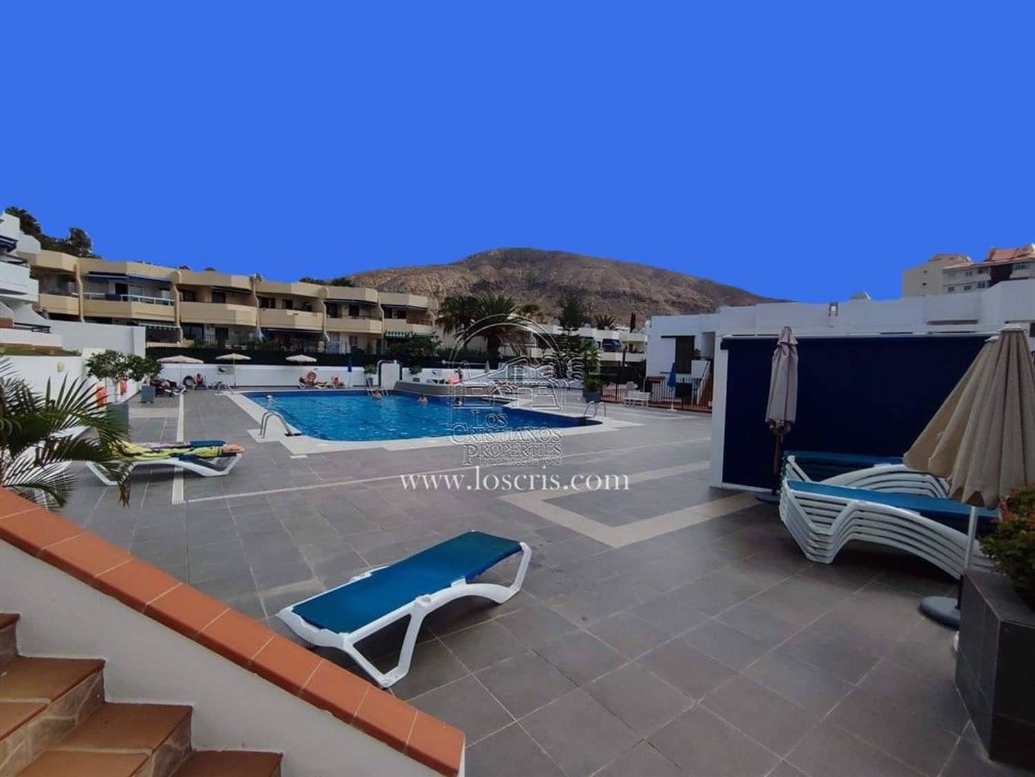 1 soverom Leilighet til salgs i Los Cristianos med svømmebasseng garasje - € 305 000 (Ref: 9371183)