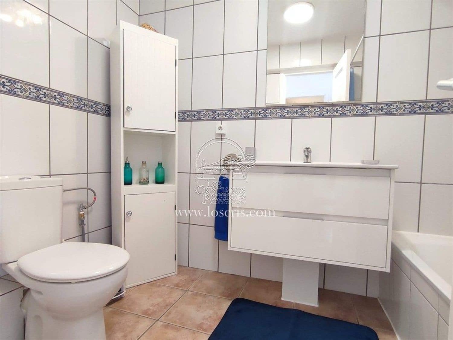 1 soverom Leilighet til salgs i Los Cristianos med svømmebasseng garasje - € 305 000 (Ref: 9371183)