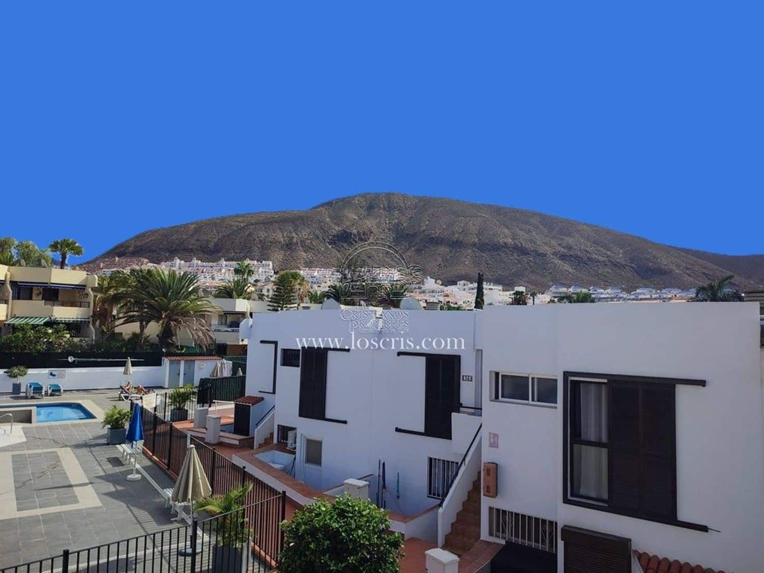 1 soverom Leilighet til salgs i Los Cristianos med svømmebasseng garasje - € 305 000 (Ref: 9371183)
