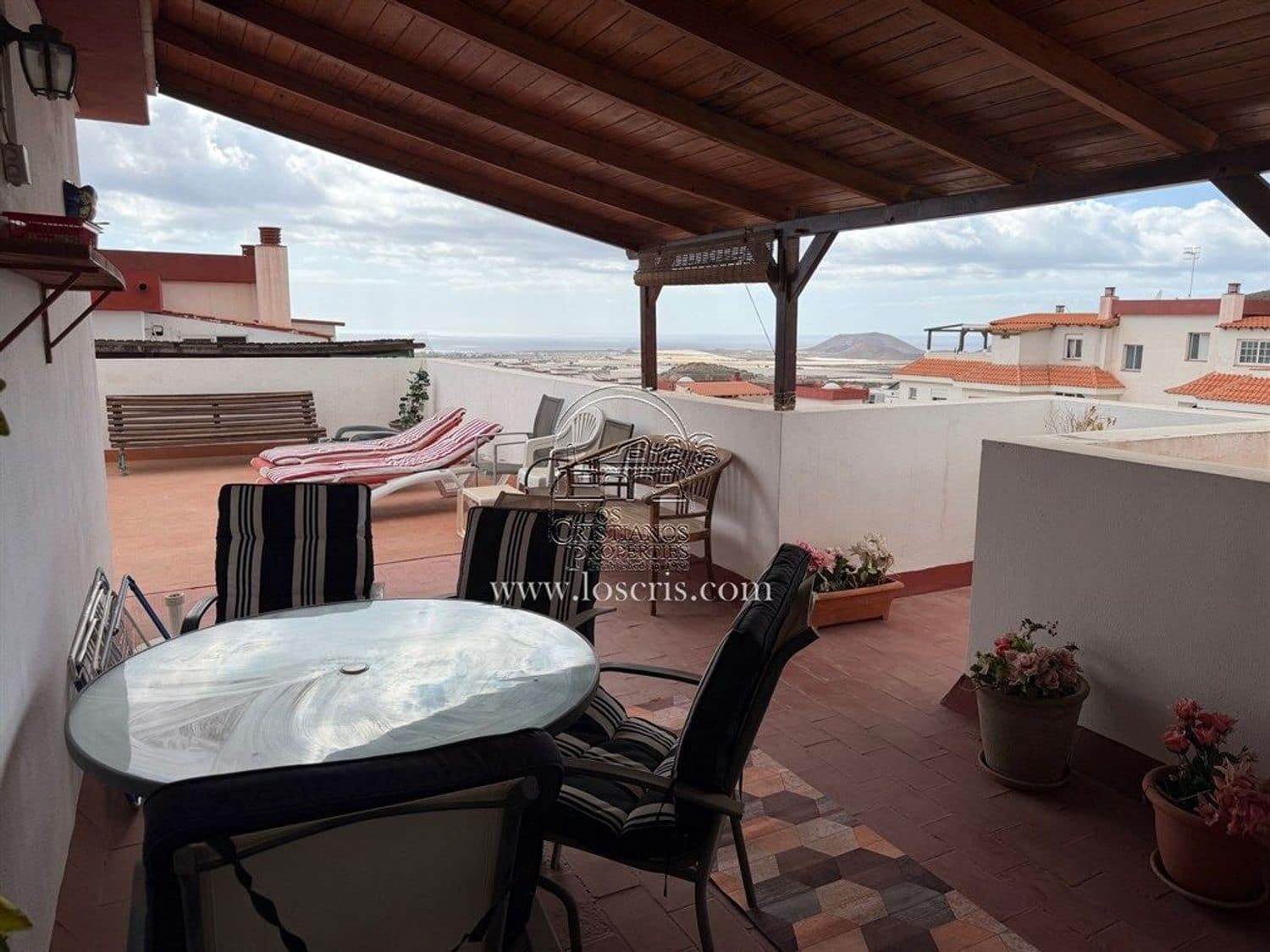 3 slaapkamer Appartement te koop in Parque de la Reina met zwembad garage - € 330.000 (Ref: 9409069)