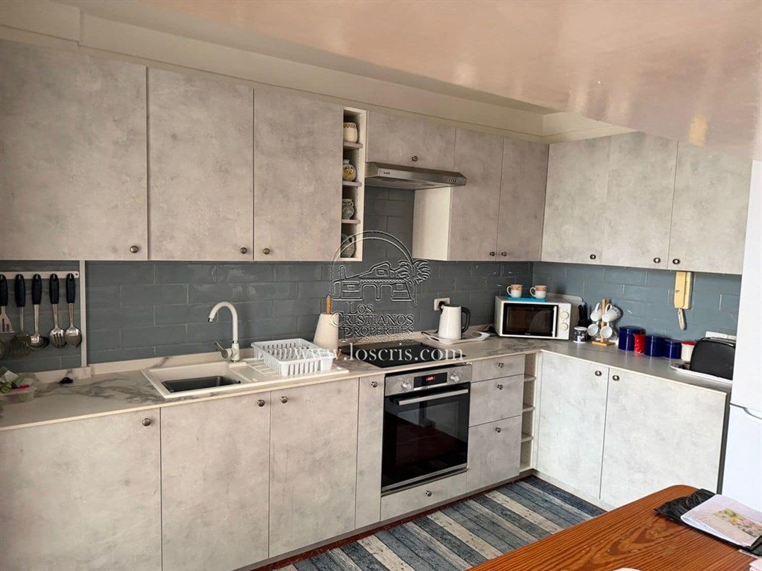 3 slaapkamer Appartement te koop in Parque de la Reina met zwembad garage - € 330.000 (Ref: 9409069)