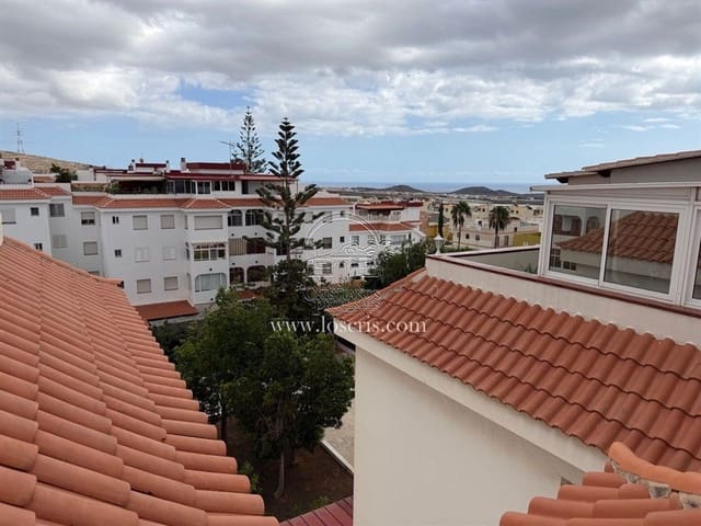 3 soveværelse Lejlighed til salg i Parque de la Reina, Arona med swimmingpool garage - € 330.000 (Ref: 9409069)