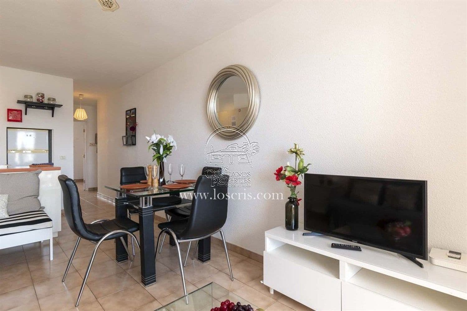 1 sypialnia Apartament na sprzedaż w Los Cristianos z basenem garażem - 290 000 € (Ref: 9415360)