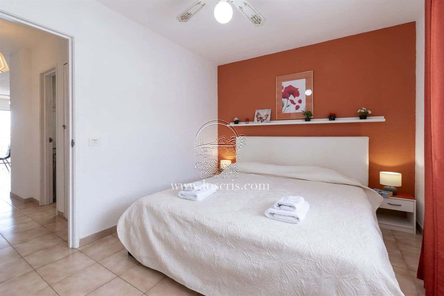 1 sypialnia Apartament na sprzedaż w Los Cristianos z basenem garażem - 290 000 € (Ref: 9415360)