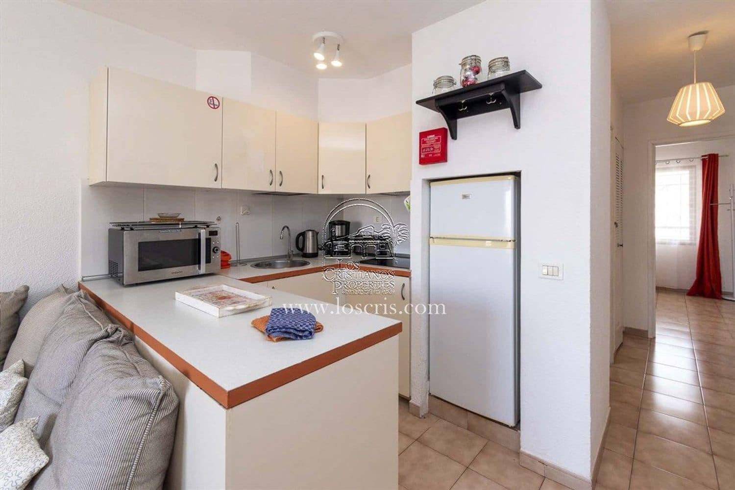 1 sypialnia Apartament na sprzedaż w Los Cristianos z basenem garażem - 290 000 € (Ref: 9415360)