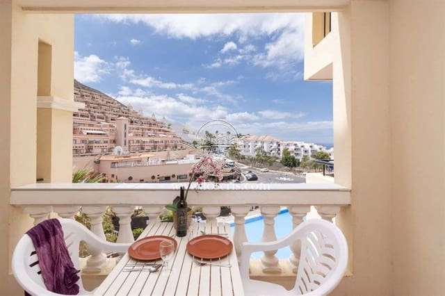 1 sypialnia Apartament na sprzedaż w Los Cristianos, Arona z basenem garażem - 290 000 € (Ref: 9415360)