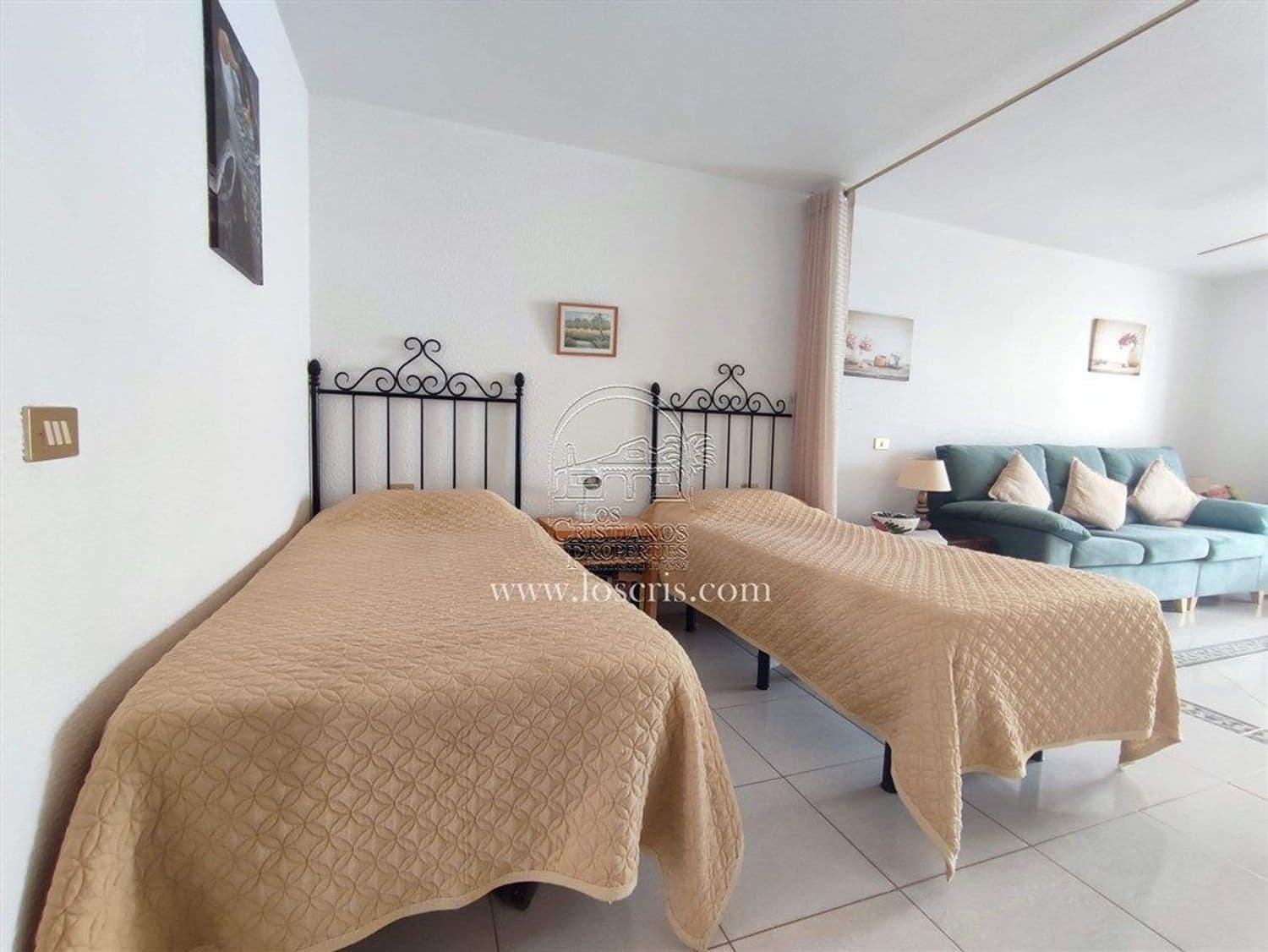 Apartamento en Los Cristianos en venta con piscina garaje - 225.000 € (Ref: 9426700)
