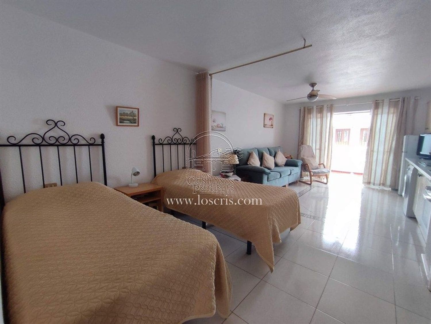 Apartamento en Los Cristianos en venta con piscina garaje - 225.000 € (Ref: 9426700)