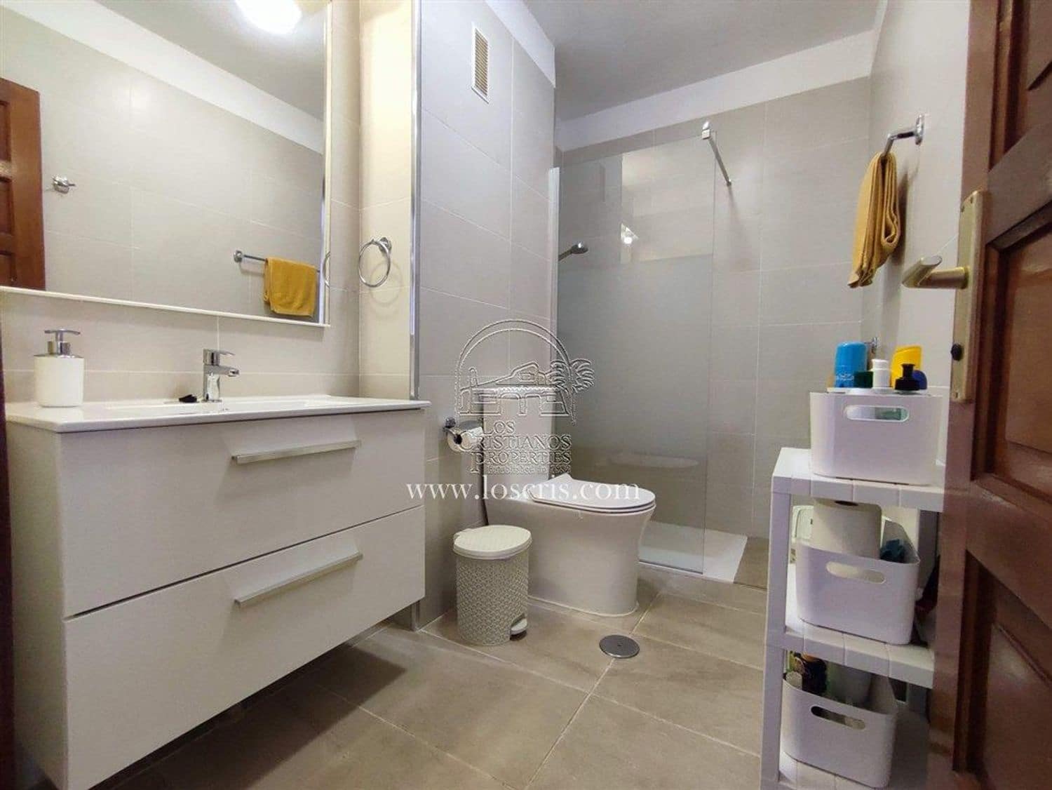 1 quarto Apartamento para venda em Los Cristianos com piscina garagem - 312 000 € (Ref: 9442924)