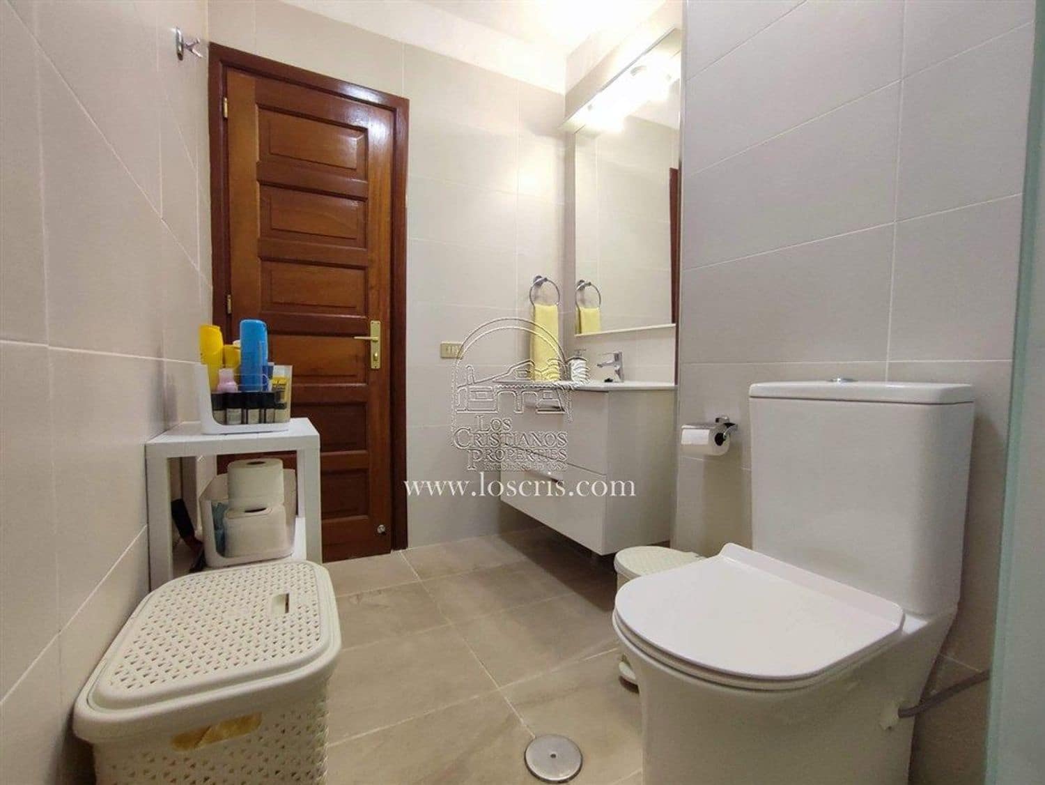 1 quarto Apartamento para venda em Los Cristianos com piscina garagem - 312 000 € (Ref: 9442924)
