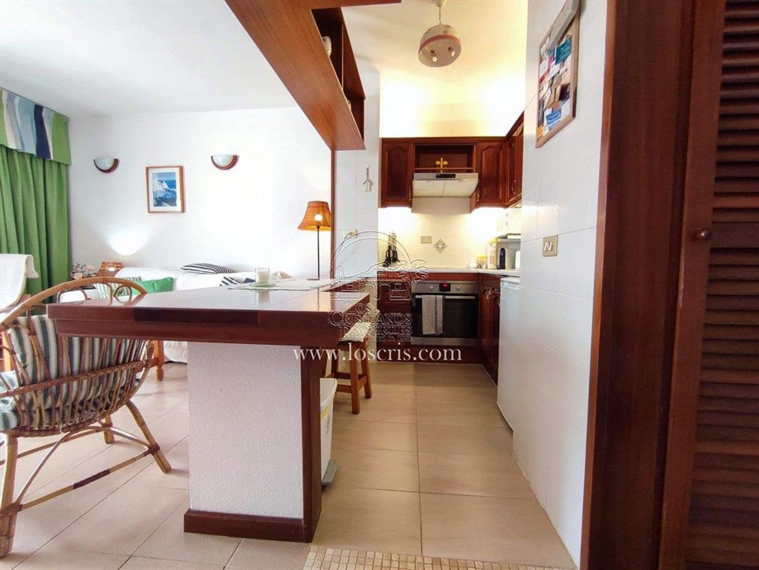 1 quarto Apartamento para venda em Los Cristianos com piscina garagem - 312 000 € (Ref: 9442924)